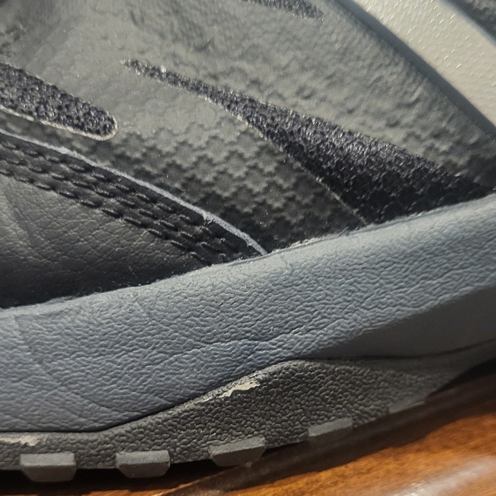 New Balance MID589G1 Men's Black Composite Non slip work shoe Size 9 - Picture 3 of 11